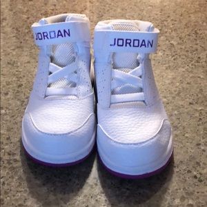 Girls Jordan gym shoes
